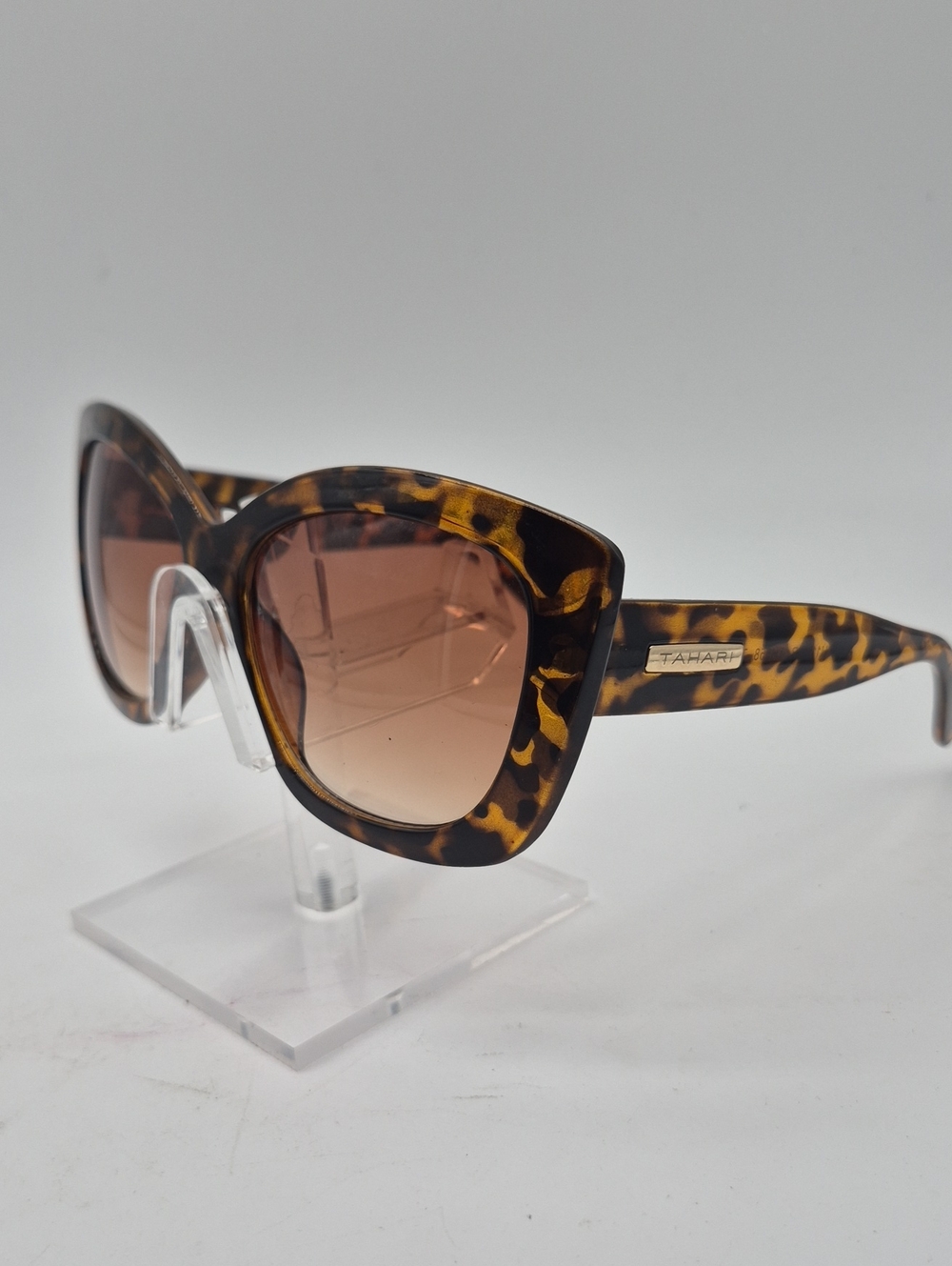 Tahari Tortoiseshell Cat-Eye Sunglasses - Amber Brown Pattern